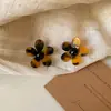 Pendientes Geométricos de Flor de Resina Transfronterizos Europeos y Americanos Otoplastias Maillard Otoño e Invierno Diseño Nicho de Gama Alta Joyería para Orejas Venta al por Mayor