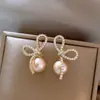 Pendientes de Mariposa de Perlas de Imitación, Electrochapado en Oro Real, Pendientes de Alto Temperamento Incrustados con Diamantes, Diseño de Nicho, Pendientes y Pendientes