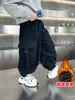 Ropa de Invierno para Niños Cincha Ropa de Trabajo Pantalones Forrados de Polar Estilo Coreano Mono Infantil de Polar Suelto Pantalones Casuales Pantalones de Comercio Exterior para Bebé