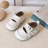 Otoño 2026 Nuevo Estilo Coreano Moda Versátil para Niñas Suela Suave Antideslizante Velcro Princesa Color Sólido Zapatos Individuales Modernos