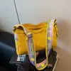 Bolso Multicapa Nuevo para Mujer Transfronterizo 2025 Bolso Almohada de Moda Simple Bolso Bandolera de Un Hombro Bolso Pequeño Ligero Trendy