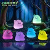 Transfronterizo Nuevo Producto Halloween Brilla en la Oscuridad Pequeño Monstruo Lindas Figuras Decoraciones DIY Accesorios Colgantes Micro-Paisaje Adornos de Escritorio