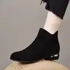 Botas de tornozelo femininas, nova coleção outono/inverno 2026, salto baixo, acabamento em camurça, antiderrapante, forradas com fleece para aquecimento, modernas e versáteis, sola macia