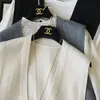 Chal de Punto Holgado con Cuello en V Profundo, Estilo Nuevo de Primavera 26, Prendas Exteriores sin Mangas de Moda con Cuello en V Profundo para Mujer, Estilo Coreano