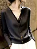 Cardigan de Tricô Patchwork com Renda Francesa Novo Outono 2026 Feminino Intelectual Simples Temperamento Top Versátil Pequeno Top