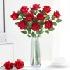 Flor de Rosa de Veludo Pequena Individual para Decoração de Shopping, Popular Cascata de Rosas, Presente de Dia dos Namorados, Buquê de Flores Artificiais Transfronteiriço