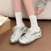 Nuevas zapatillas casuales resistentes al desgaste para mujer, primavera y otoño, zapatillas de entrenamiento alemanas de moda y cómodas 2026, antideslizantes y versátiles, piel sintética