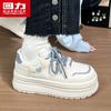 Zapatos Blancos Warrior Wxy-M673Y 2025 Nuevos Suela Gruesa Aumentadores de Altura Otoño Populares Versátiles Zapatos para Mujer para Estudiantes (Magia)