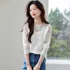 Camisa Base de Renda Vazada Estilo Vintage para Mulheres, Nova Versão Coreana Casual para Primavera e Outono de 2026, Top Interno Respirável com Gola Redonda