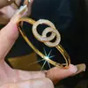 Pulsera Retro Ovalada de Bambú con Cierre de Circonita Europeo y Americano, Pulsera de Lujo Ligero de Gama Alta, Accesorio de Mano Versátil de Moda para el Día a Día