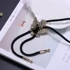 Polo Cuello Europeo y Americano Corbata BOLO para Hombre Corbata de Joya Flor de Cristal Collar Vintage Nuevos Accesorios