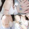 Pegatina de Tatuaje de Margarita Pequeña Mismo Estilo que Gd Quan Zhilong Nicho de Gama Alta Margarita Arcoíris Semi-Permanente Impermeable Pegatina de Tatuaje para Mujeres
