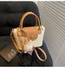 Bolsos de Mujer de Moda Transfronterizos 2026 Nuevo Modelo Bolso de Mano Texturizado de Color Sólido Bolso Cruzado de Hombro Único Bolso Tipo Canasta