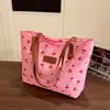 Bolsa Tote Estilo Doce de Cereja Atacado para Mulheres Outono 2025 Nova Bolsa de Ombro de Grande Capacidade Bolsa para o Dia a Dia Bolsa de Axila