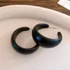 Pendientes Acrílicos Retro Europeos y Americanos en Forma de C Aguja Plateada, Pendientes de Lujo Ligero de Gama Alta, Pendientes de Personalidad Modernos y Elegantes al por Mayor