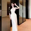 Sudeste Asiático Venda Quente Festa Ombro a Ombro Vazado Strass Vestido Longo de Noite Malha Costurada Vestido Bodycon Pregueado