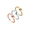Anillo Japonés y Coreano Sencillo de Personalidad Apilable de Oro 18K para Rostro y Ciruela Anillo Acero Inoxidable Apertura Ajustable