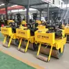 Compactador Vibratório de Rodas Duplas de Aço Pequeno Tudo-em-Um, Operador Montado para Construção, Preenchimento de Valas e Compactação de Solo