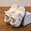 Zapatillas Deportivas Suaves para Niños Estilo Otoño Unisex Bebé Bloques de Color Retro Zapatos de Entrenamiento Alemanes Velcro Suela Suave Antideslizantes Zapatos para Niños