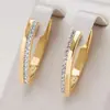Pendientes Populares Transfronterizos de Nicho de Cao Shi: Pendientes de Zirconia Microincrustada Color Dorado Chapado en Cobre, Pendientes Geométricos en Forma de V para Mujer