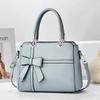 2025 Nova Bolsa Laço Princesa Diana Grande Capacidade Moda Bolsa de Mão para o Dia a Dia Bolsa para Mãe de Meia Idade Bolsa Feminina Texturizada