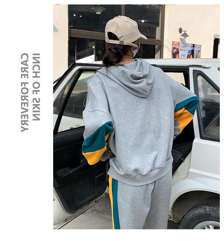 跨境淘货源分销2023秋冬季新款街头潮流减龄小个子爆款欧货网红款运动套装休闲运动气质休闲时尚流行新款秋装秋装女装时尚套装套装女装秋季套装女套装女女士运动服女装两件套套装卫衣套装休闲套装秋季套装女装时尚套装盐系休闲套装女装2023百搭设计感小众洋气欧货阿里国际站跨境采购Cross-border, shopping source, foreign trade, export, distribution 2023 fall, winter, new, street trend, explosive, European goods, network red, sportswear, leisure sports, temperament leisure, fashion popular, new autumn wear, autumn women's wear, fashion suit, women's wear, women's wear, women's wear, women's sportswear, women's two-piece, hoodie suit, casual suit, autumn suit, women's wear, Fashion suit salt department, casual suit women's dress, Ali International Station, cross-border procurement