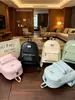 Mochila popular de moda transfronteriza de un solo hombro para mujer, diseño de nicho, linda, con relieve, moda, bolso de mano versátil, mochila pequeña