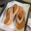 Gao Meilun WH3883-2 Primavera y Verano Wooohu Moda Zapatos de Playa Tacón Plano Todo-fósforo Chanclas de Tira Ancha y Chanclas
