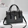 Bolso de Moda, Bolso Popular de Hombro y Cruzado, Nuevo Modelo 2025, Bolso Cruzado Elegante y con Estilo para Mujer, Sencillo y Adecuado para Madres