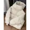 Chaqueta de algodón con relleno estilo otoño e invierno para mujer, corta, nueva de invierno 2025, versión coreana, holgada, engrosada, abrigo tipo pan
