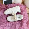 Baikuang 2022 novo design de nicho sapatos femininos chique estilo coreano rua tiro couro superfície simples all-match estudante esportes board sapatos