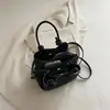 Bolsa de balde feminina transfronteiriça com design de nicho, nova bolsa de ombro vintage para o dia a dia 2026, bolsa transversal simples