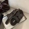 Pantuflas de moda para mujer con plataforma y punta abierta, pantuflas casuales de lana de cordero para otoño e invierno, estilo de celebridad de internet 2026