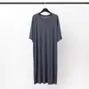 Novo Robe de Dormir Masculino de Modal para o Verão, Longo, Comprimento no Joelho, Manga Curta, Decote em V, Comprimento Médio