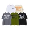 Muitas Marcas Europeias e Americanas da Moda Têm o Mesmo Estilo que Celebridades, com Camisetas de Letras da Nova Temporada, Modelos Básicos para Homens e Mulheres, e Camisetas Básicas