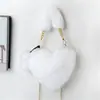Bolso de mano transfronterizo con forma de corazón de felpa, bolso de hombro y bandolera para mujer, bolso de cadena de piel sintética de conejo, bolso lindo con forma de corazón, modelo nuevo