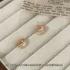 Brincos de Argola Moda Estilo Coreano para Mulheres Nicho Luxo Leve Versátil Meio Círculo Brincos de Zircônia Escolhas de Influenciadores Atacado Tendência