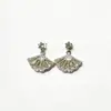 Pendientes de Zirconia con Forma de Abanico Estilo Retro Francés, Exquisitos y Lujosos, Pendientes de Alta Gama, Simples y Versátiles, Pendientes Personalizados para Mujer