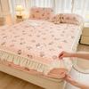 Lençol de Cama Acolchoado de Renda de Veludo de Leite Espesso de Inverno Peça Única Cobertura de Cama Protetor de Colchão de Veludo Coral Antiderrapante Conjunto de Três Peças