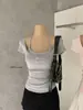 Wgwe8613 Guangzhou Shisanxing Novo Estilo Feminino Primavera/Verão Blusa Falsa de Duas Peças com Gola Halter para Amarrar com Bojos Embutidos e Design Franzido