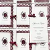Invitación de boda en relieve de encaje estilo francés, invitación sellada con lacre y lazo, invitación de boda estilo occidental blanco puro de lujo ligero