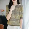Verão de 2026 Novo Lyocell Floral Escuro Manga Curta Feminino Gola Redonda Solto Fino Roupa de Verão Tricô Top Camiseta Solta