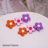 Parche de Crema de Pegamento Suave de PVC Kit de Material para Funda de Teléfono Flor de Tres Pétalos Colorida Accesorios para Pasador de Pelo Hecho a Mano DIY