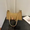 Bolso pequeño cuadrado de moda estilo coreano para mujer, nuevo modelo otoño 2026, textura de lujo ligero, bolso de hombro para ir al trabajo, bolso de axila