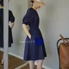 Nuevo Estilo Verano 2026: Vestido Blanco Súper Elegante de Cintura Ceñida y Corte A, Vestido Azul Adelgazante para Figuras Pequeñas
