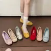 Bailarinas de Estilo Mariposa Inspiradas en Chanel para Mujer con Suelas Suaves, Estilo Retro Francés de Noche, Suaves Zapatos Plateados para Primavera/Verano