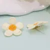 Pendientes de Resina Bordados de Flor de Cinco Pétalos Pequeños y Lindos Estilo Japonés Dulce Diario Femenino Pequeños Pendientes Versátiles