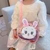 Bolsa das crianças 2024 Novo coelho dos desenhos animados lantejoulas saco pequeno moda menina bonito Aluno da escola primária bolsa mensageiro do ombro