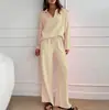 Conjunto de Camisa Blanca Texturizada Estilo Europeo y Pantalones de Pierna Ancha para Mujer Primavera Verano Holgado Casual Manga Larga Conjunto de Dos Piezas