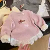 Camiseta de Invierno para Niña Moda Bebé Personalidad Infantil Tendencia Gruesa Una Pieza Forro Polar Ribete de Encaje Lazo Camisa Base